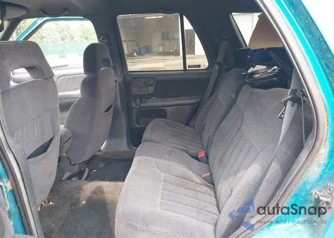 1995 Chevrolet Blazer from USA, damaged, VIN 1GNCS13W2S2199855